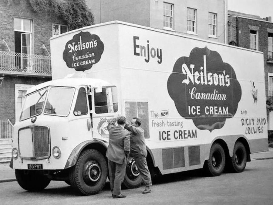  AEC Mammoth Major 8 MkV Flatbed Lorry (G8RA) 1959 года  (фото 9 из 9)